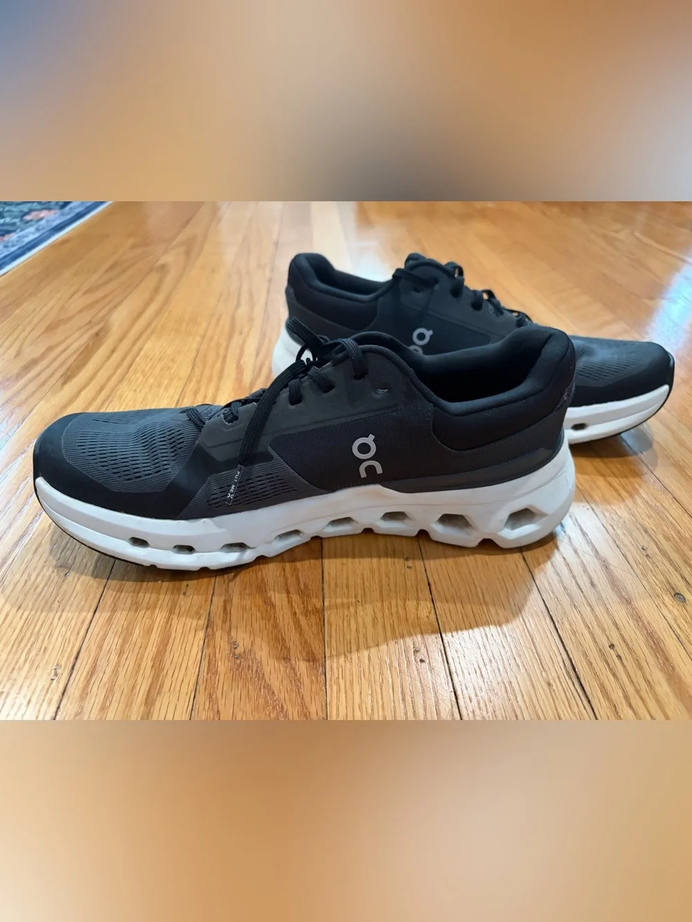 On Running Cloudrunner Sneakers